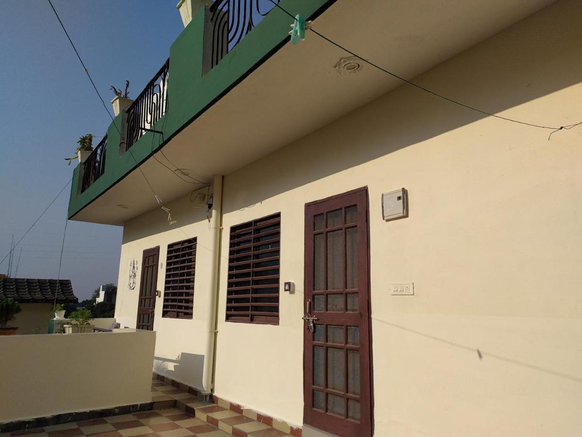 Anjali Home Stay Risikés Kültér fotó