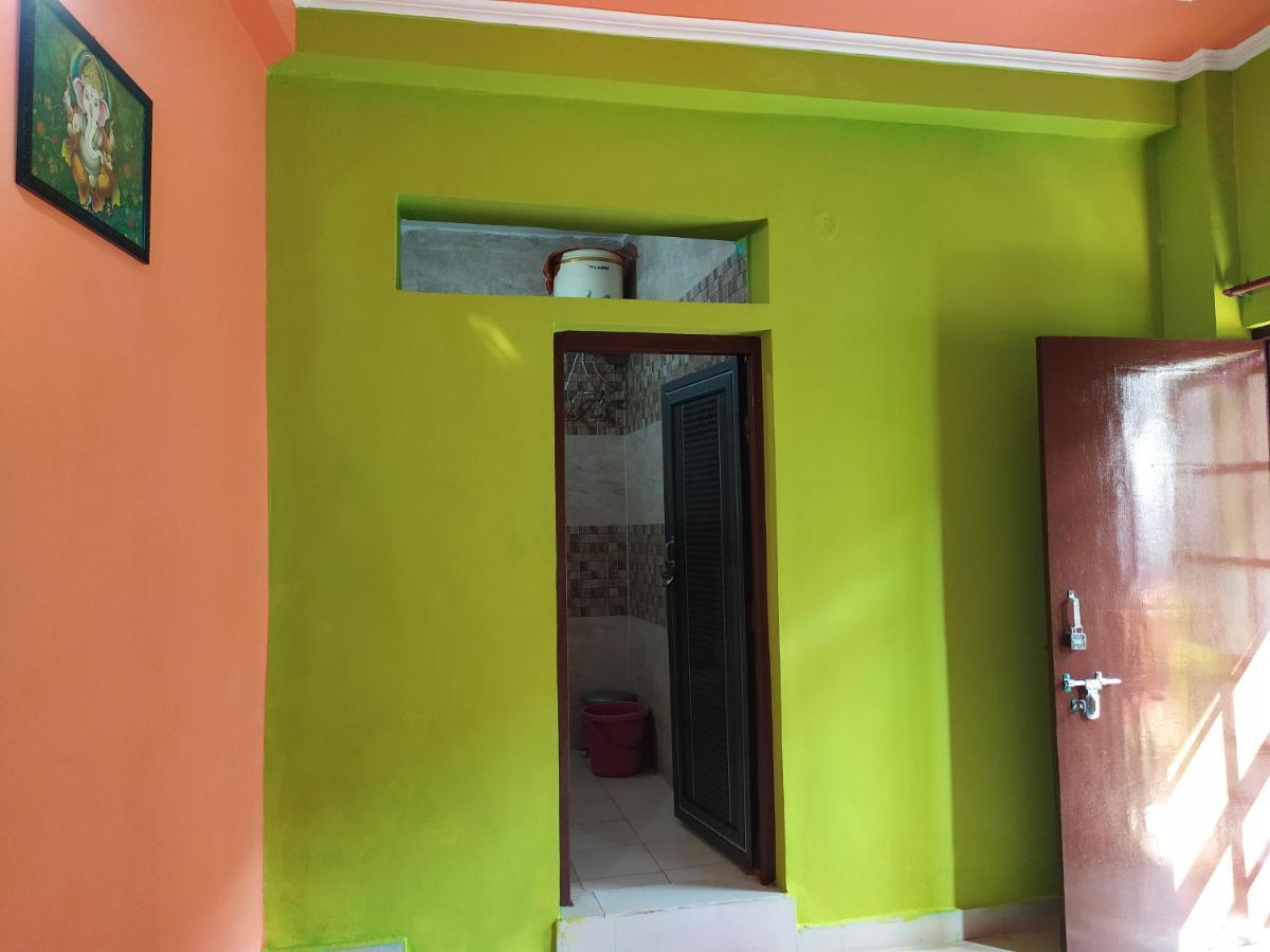Anjali Home Stay Risikés Kültér fotó