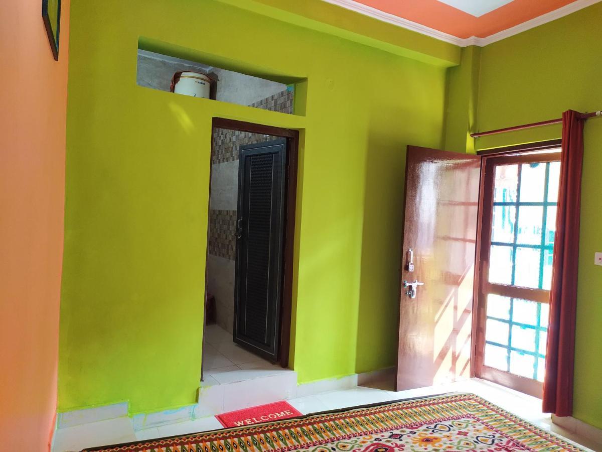 Anjali Home Stay Risikés Kültér fotó