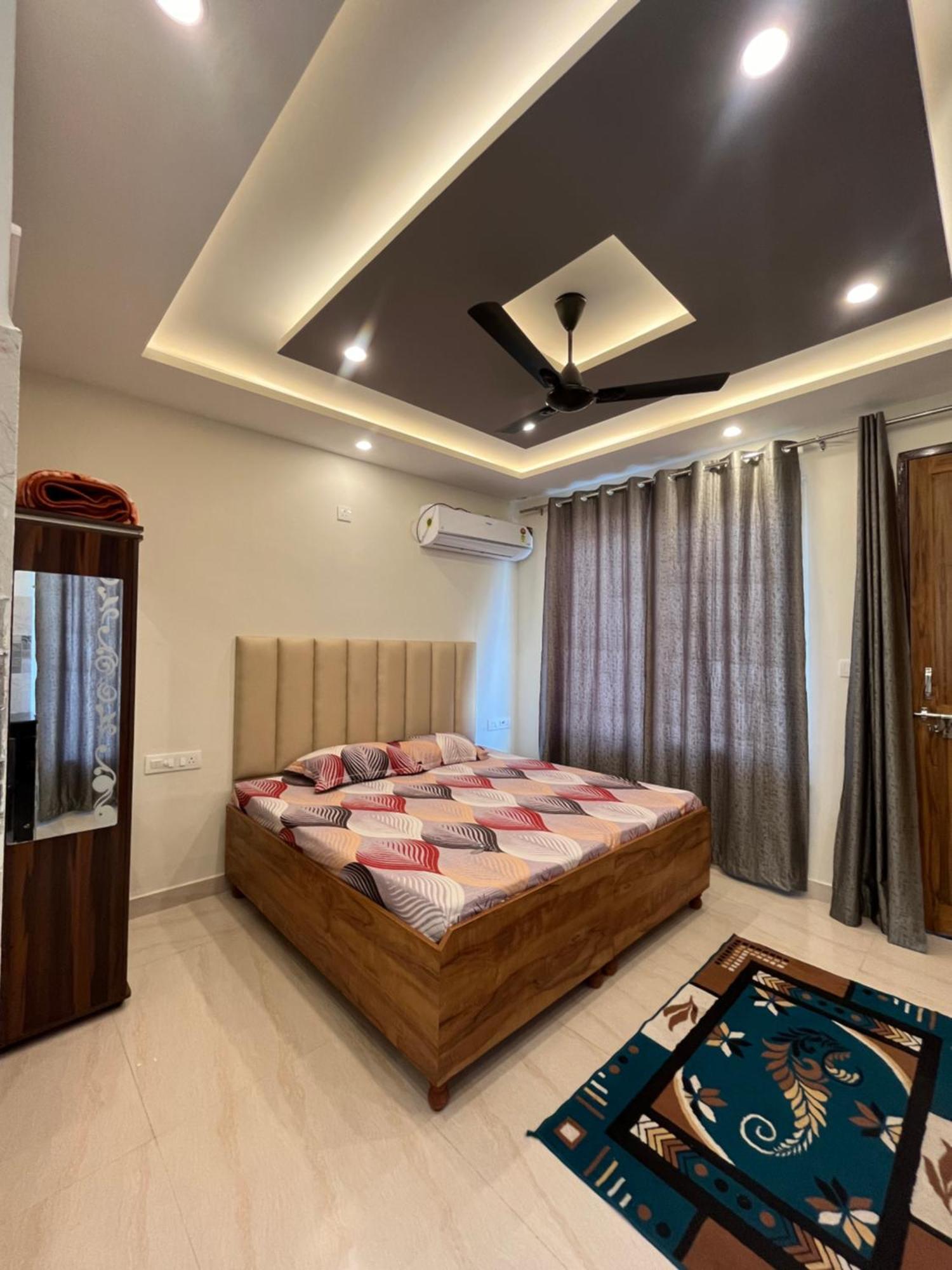 Anjali Home Stay Risikés Kültér fotó