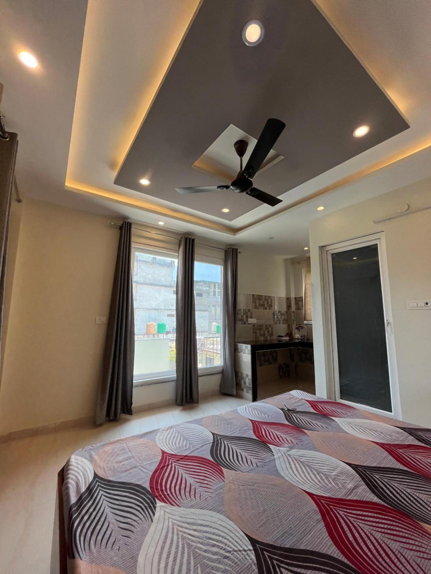 Anjali Home Stay Risikés Kültér fotó
