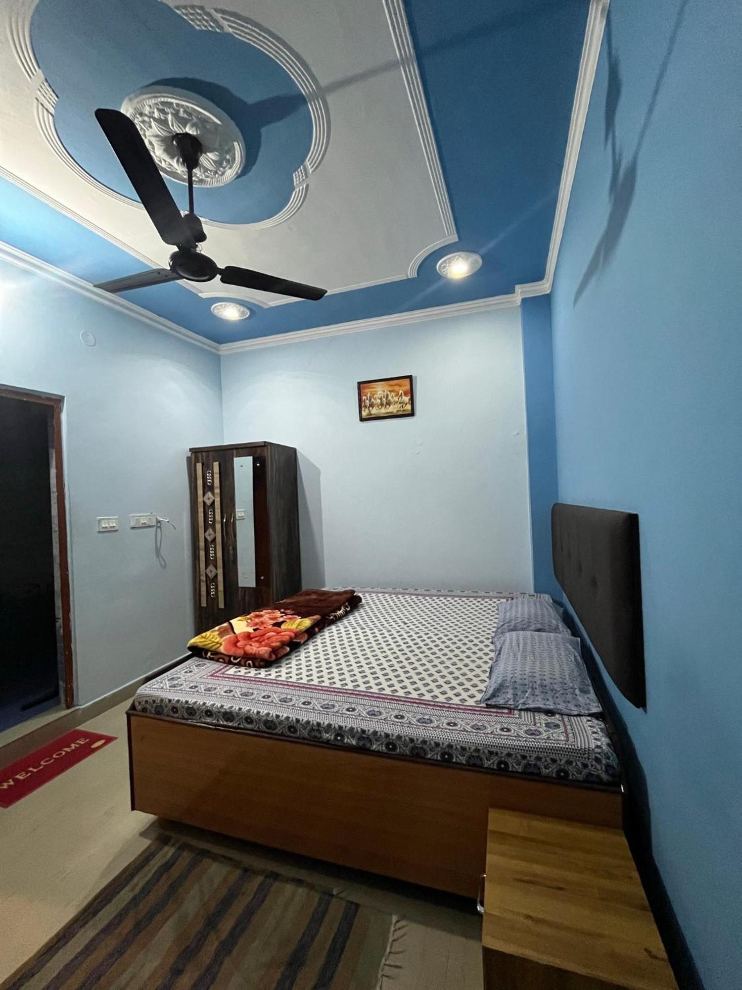 Anjali Home Stay Risikés Kültér fotó