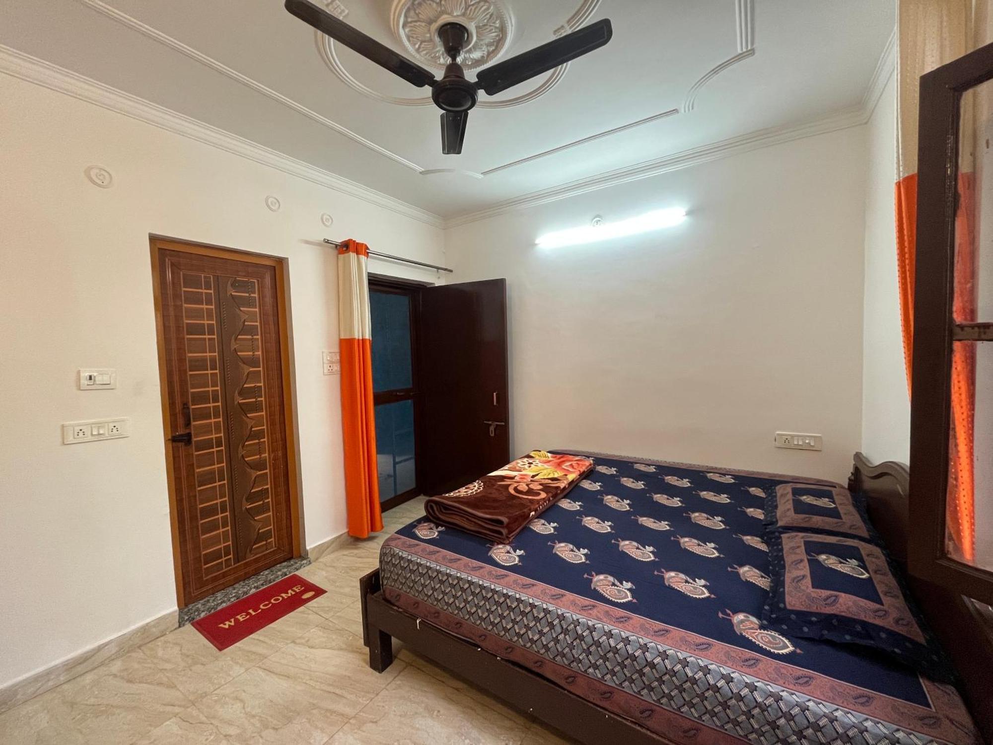 Anjali Home Stay Risikés Kültér fotó