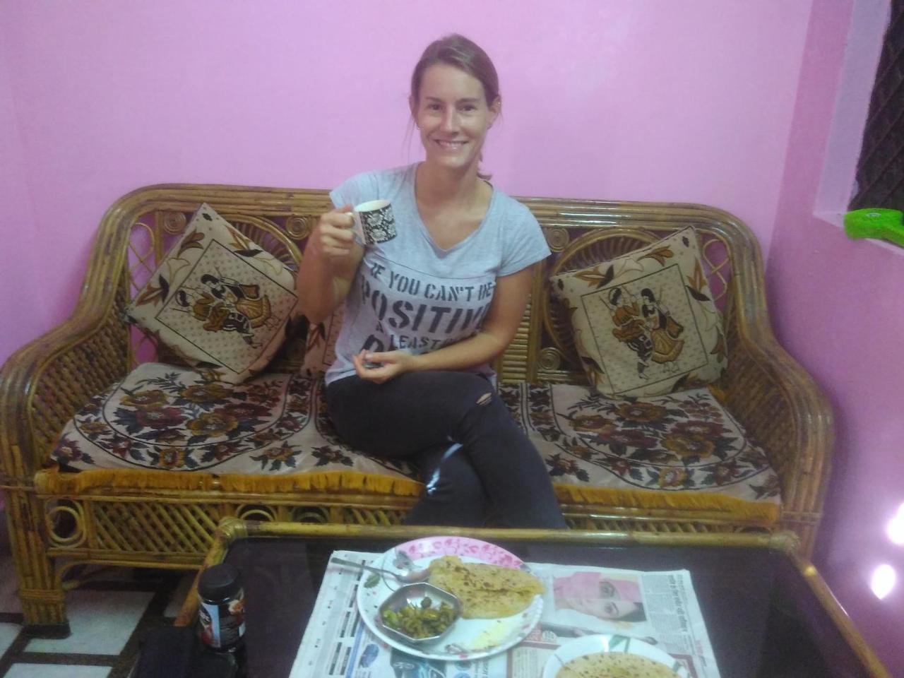 Anjali Home Stay Risikés Kültér fotó