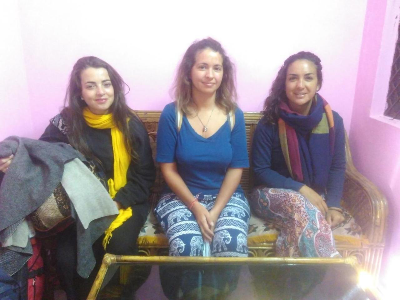 Anjali Home Stay Risikés Kültér fotó